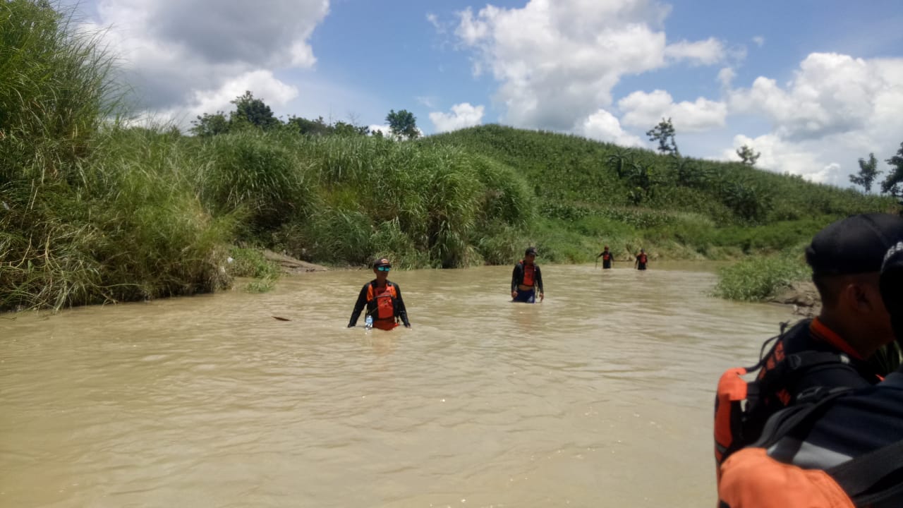 Pencarian Korban Hanyut di Kecamatan Gondang Dihentikan